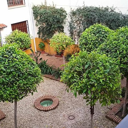 La Pequena Escalera Mezquita Catedral Apartment Cordoba Ngoại thất bức ảnh