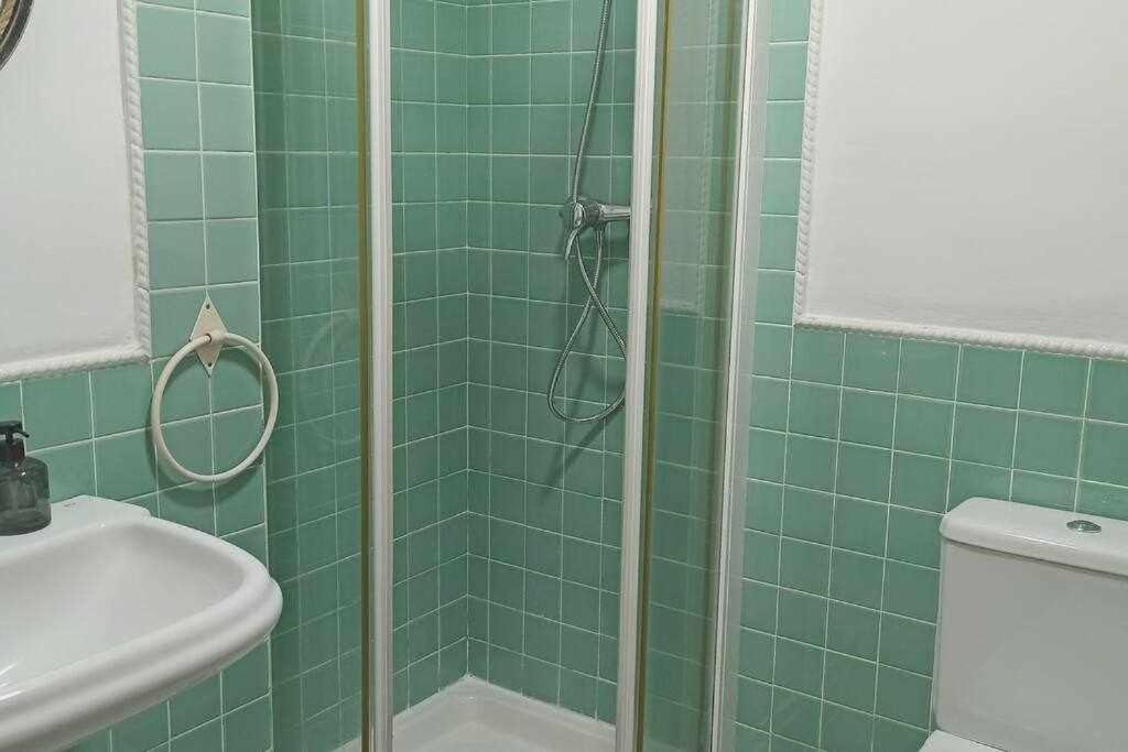 La Pequena Escalera Mezquita Catedral Apartment Cordoba Ngoại thất bức ảnh