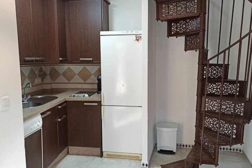 La Pequena Escalera Mezquita Catedral Apartment Cordoba Ngoại thất bức ảnh